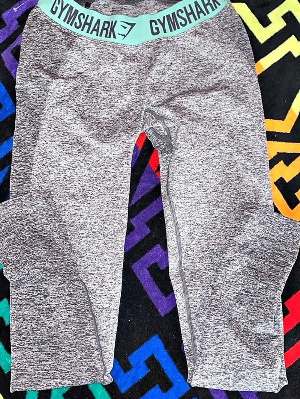 Gymshark Flex Leggings Gray Cropped good condition. Size S, size tag is missing.